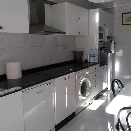 Apartamento Con Garaje